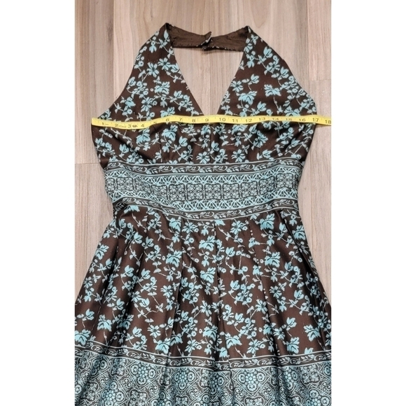 Maggy London Halter Style Dress - Picture 3 of 8